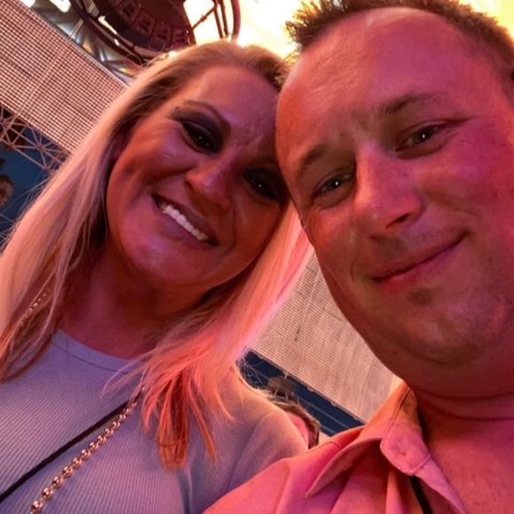 Meet your Posher, Josh - Picture 1 of 1